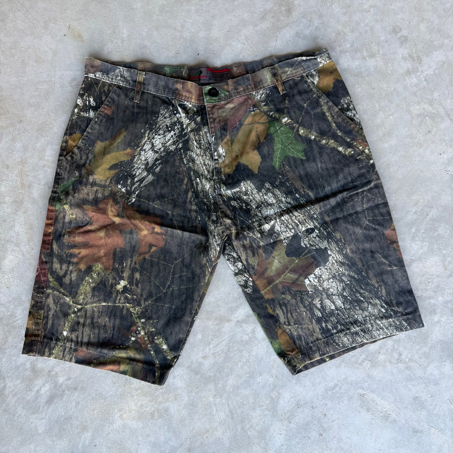 Mossy Oak Camo Hunting Shorts - 40