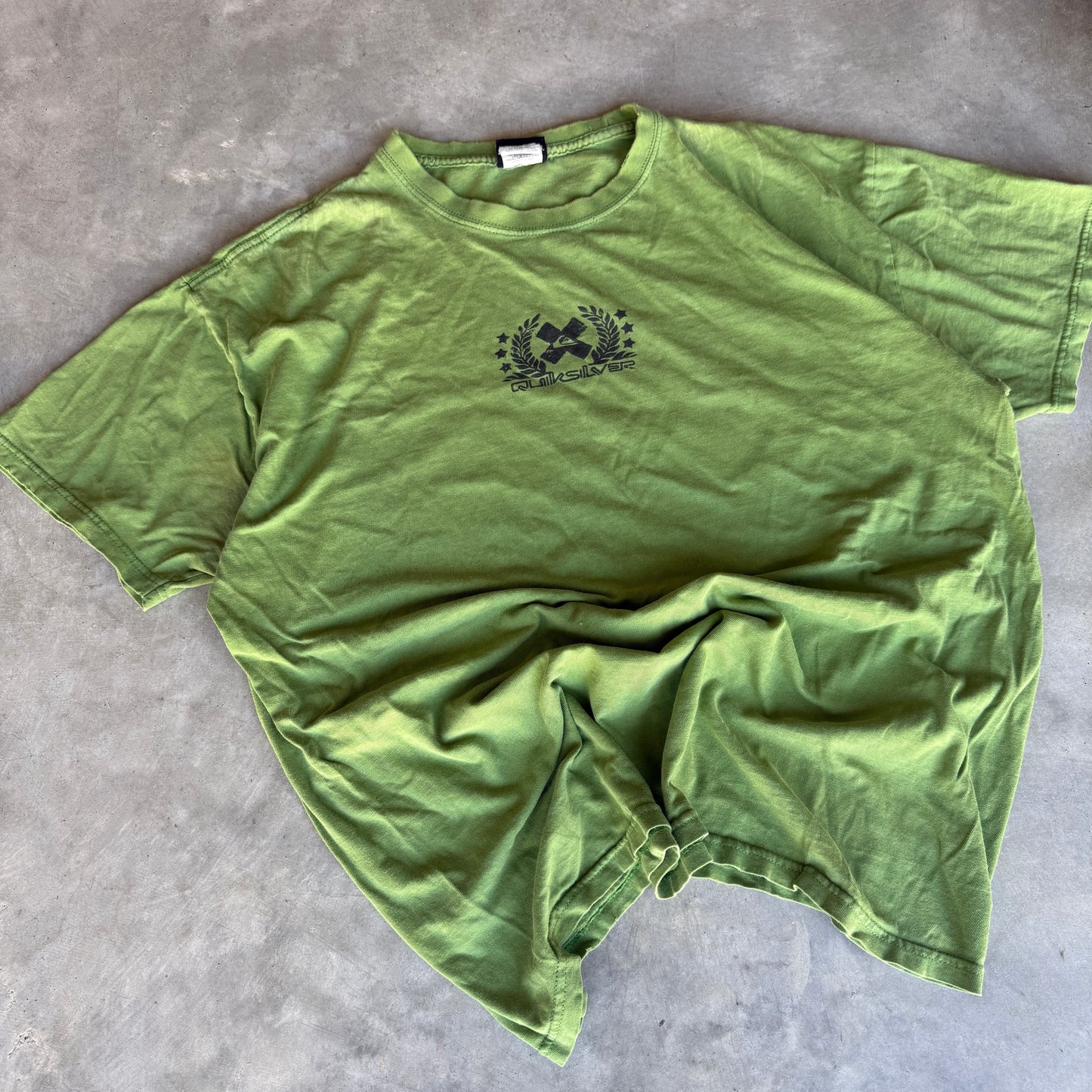 Vintage Quiksilver Sunfaded Tee - Size Large