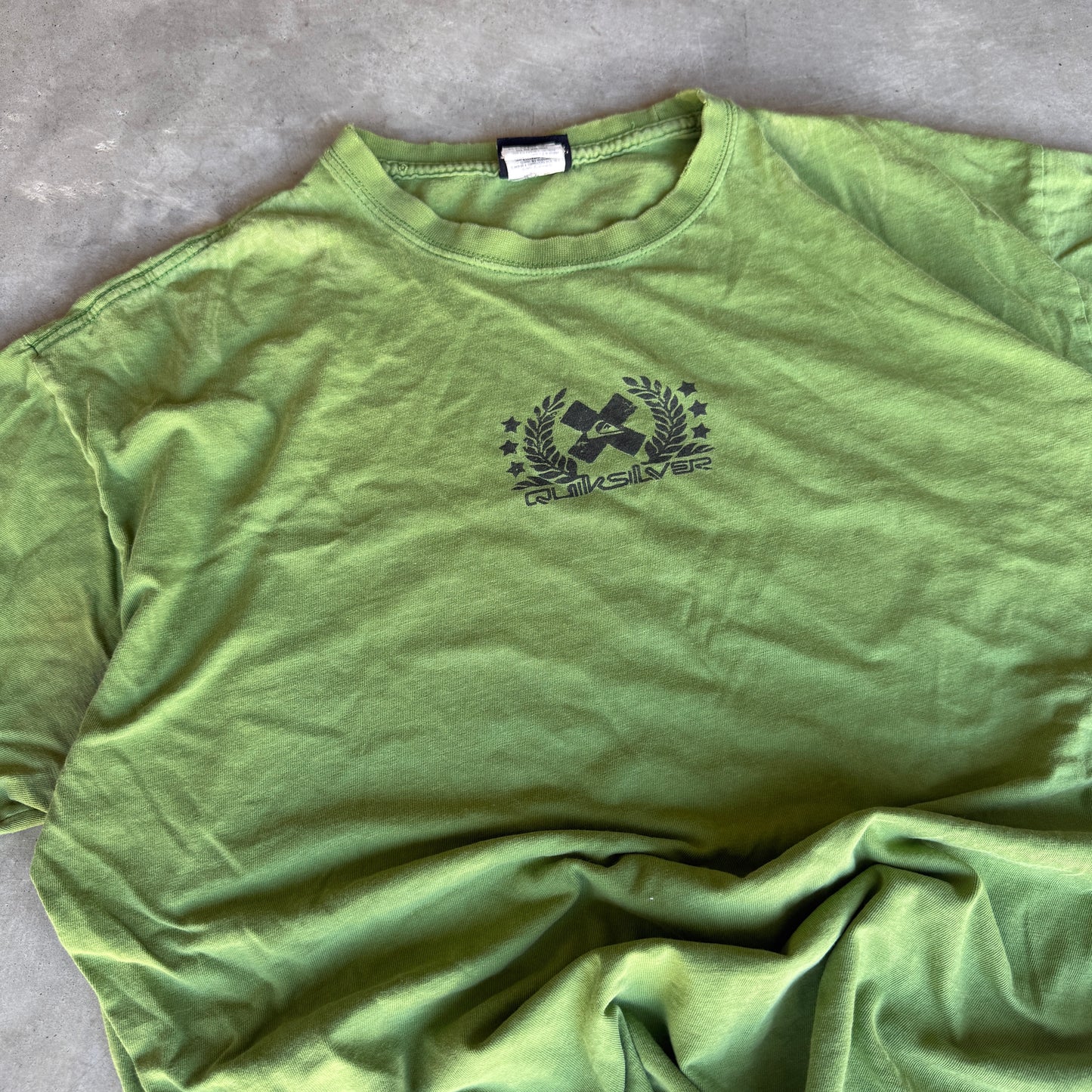 Vintage Quiksilver Sunfaded Tee - Size Large