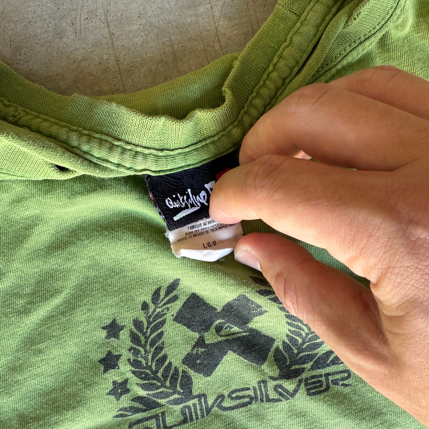 Vintage Quiksilver Sunfaded Tee - Size Large
