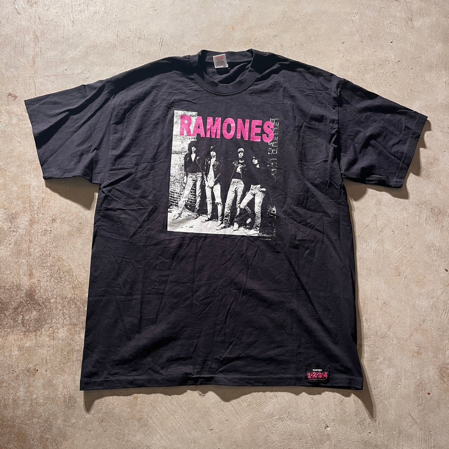 Vintage Ramones Band Shirt-XL