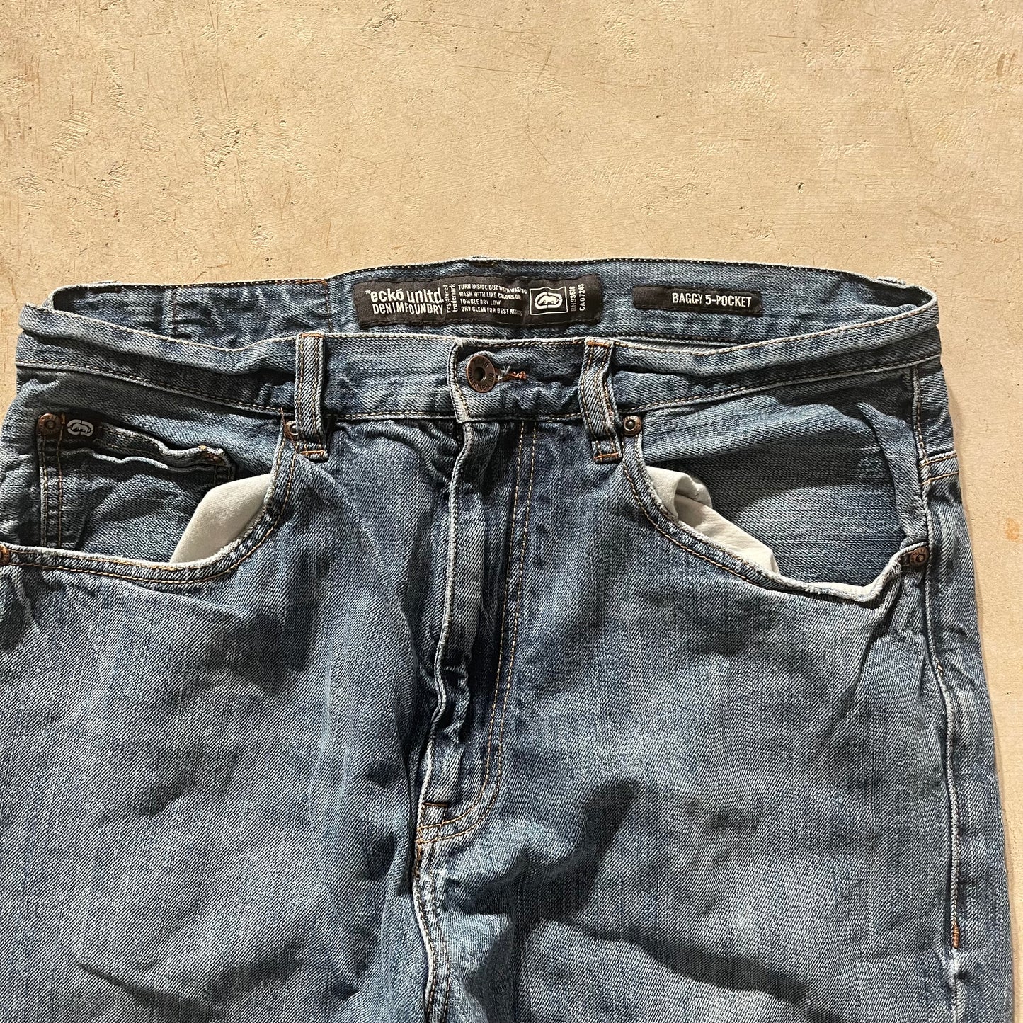 Baggy Ecko Jeans Size 32